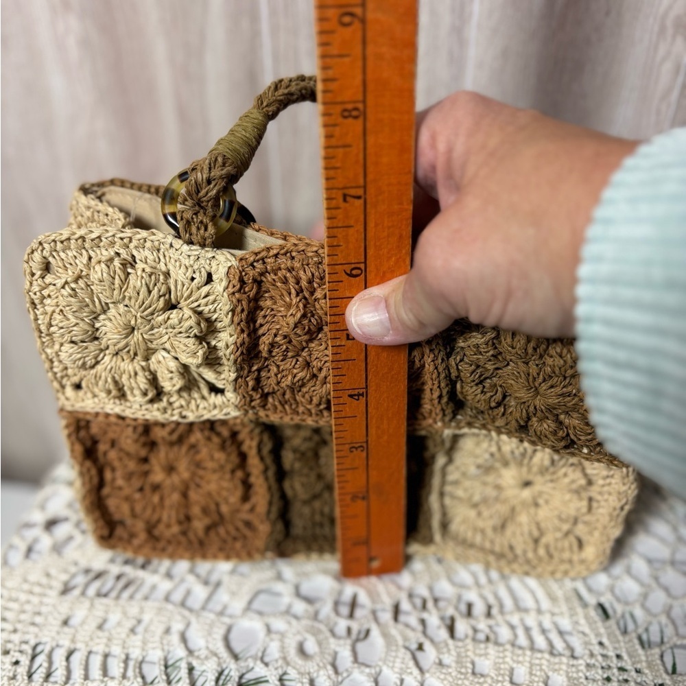 Nine West Vintage Y2K Crochet Floral Tote Bag Cream and Brown - Picture 9 of 11